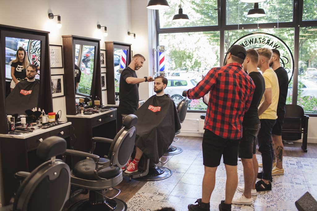 Profesjonalne szkolenia dla barberów i fryzjerów
